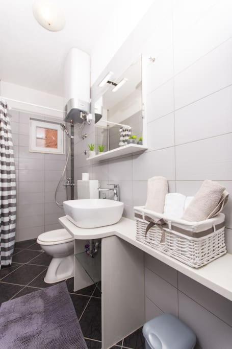 Apartment Dajana Feeling Of Home Трогир Экстерьер фото